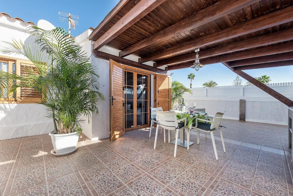 Bungalows Los Arcos 77 San Bartolomé Exterior foto